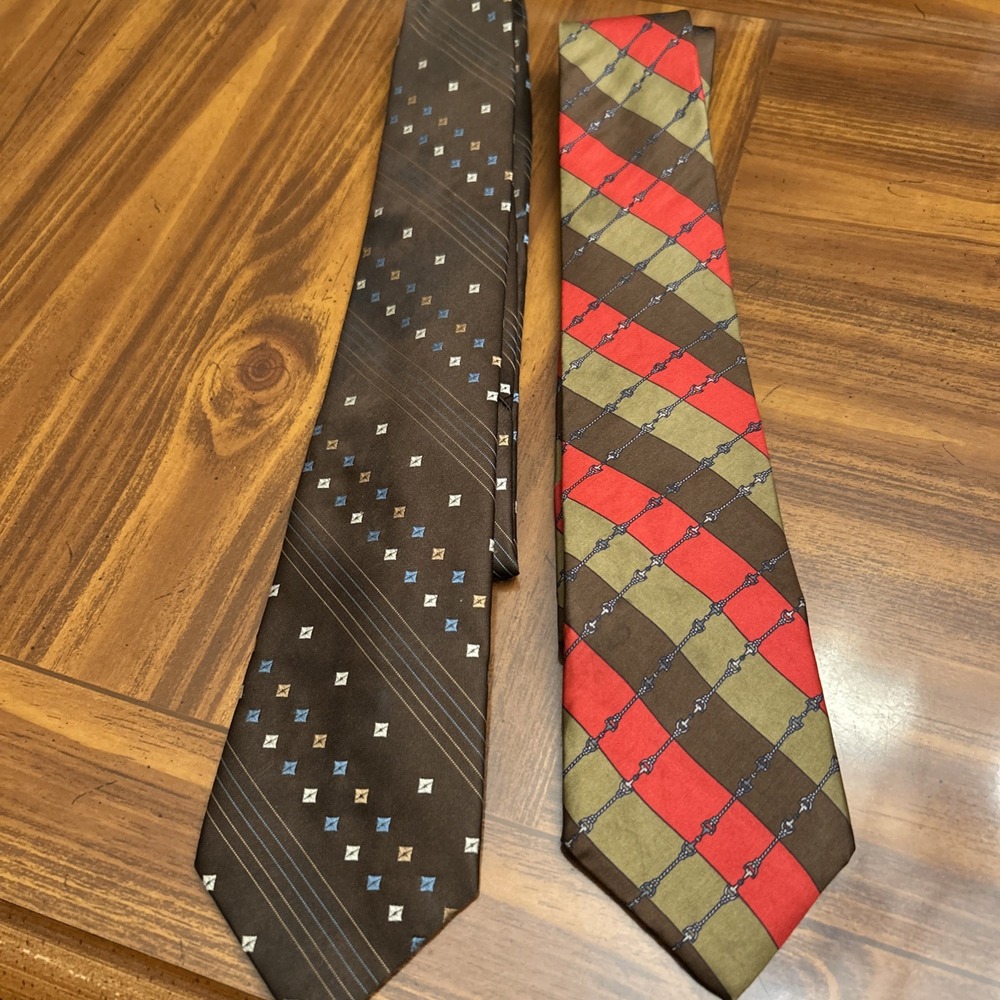 John Burton Lucien Piccard Vintage Neckties‎ 3 Inch Brown Red Silk